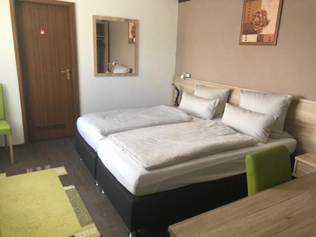 Hotel Am Bruennchen Oberbaar Kültér fotó